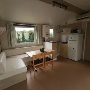 Le Val D'amby Campingplatz Hieres-Sur-Amby
